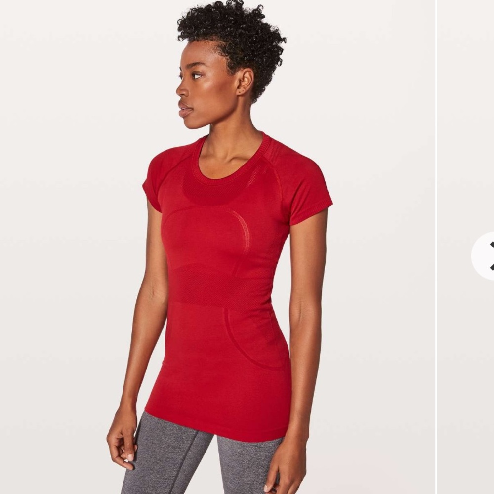 lululemon athletica Red Short Sleeve Tee